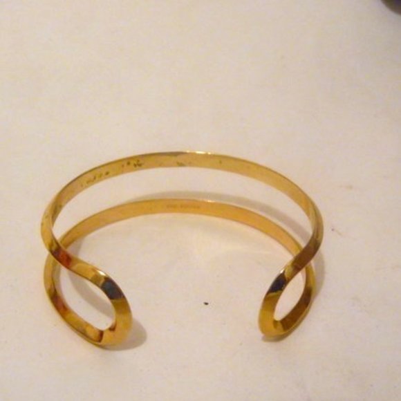 Bellezza High Polish Open Cuff Bracelet - Picture 2 of 5